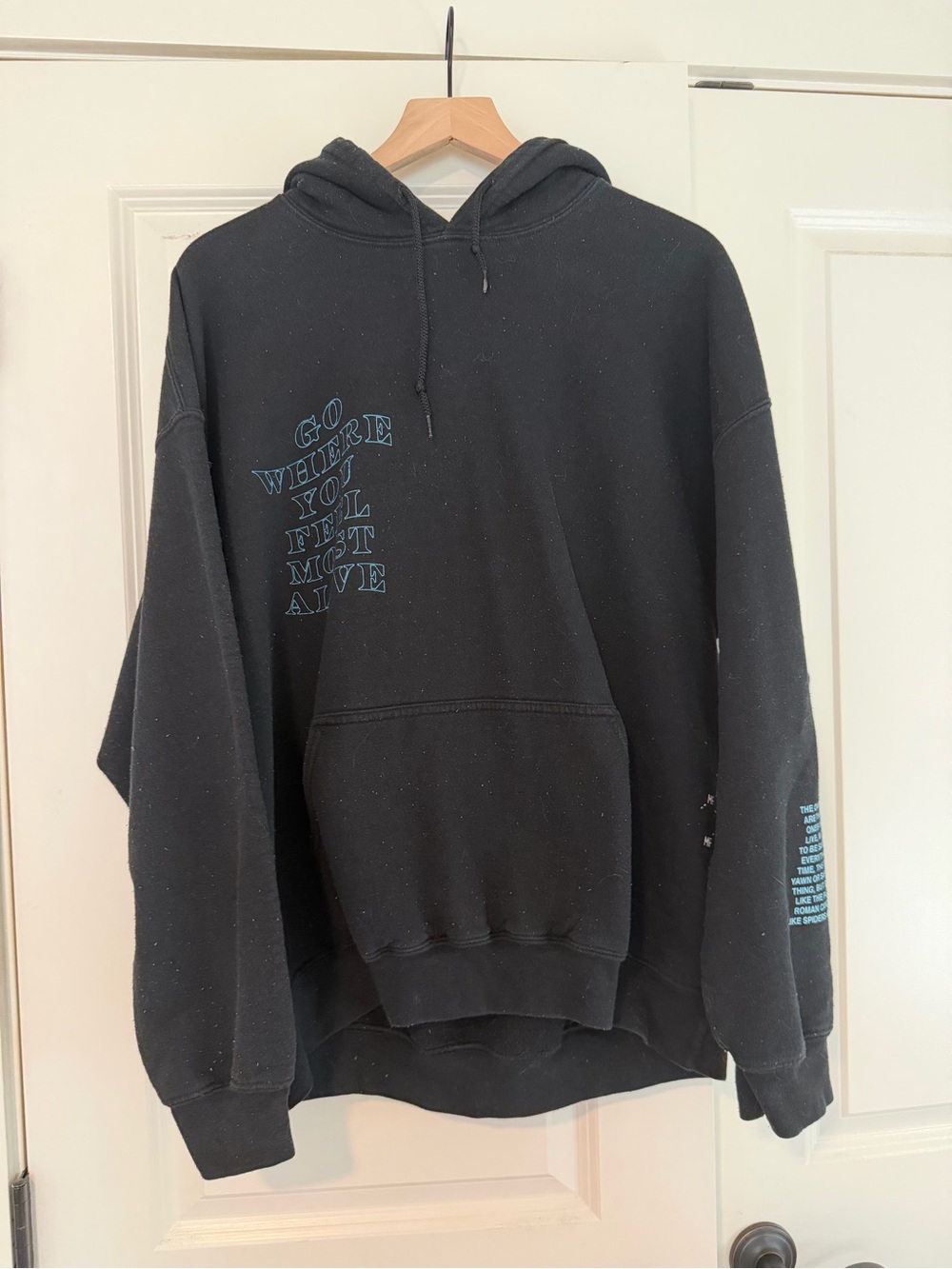 Black Mayfair Graphic Hoodie Sweatshirt - Casual Pullover